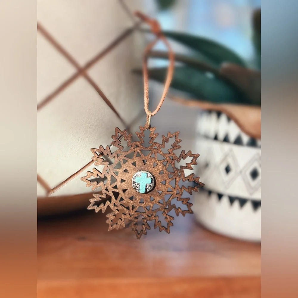 Ornaments Rustic Snowflake Cross Set of Five